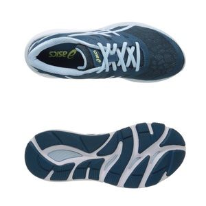 ASICS Women’s 33-m running shoe teal size 9.5